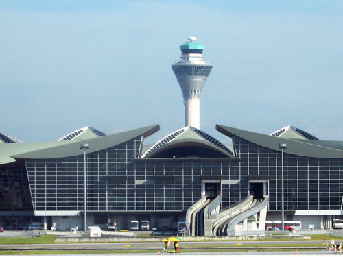 Kuala Lumpur Airport Pick Up→Johor Baru