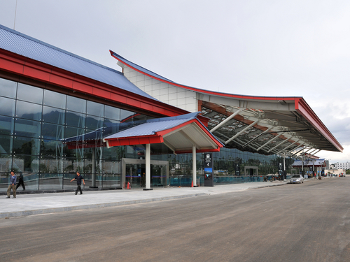 Lijiang Sanyi Airport Pick Up→Lijiang Old Town